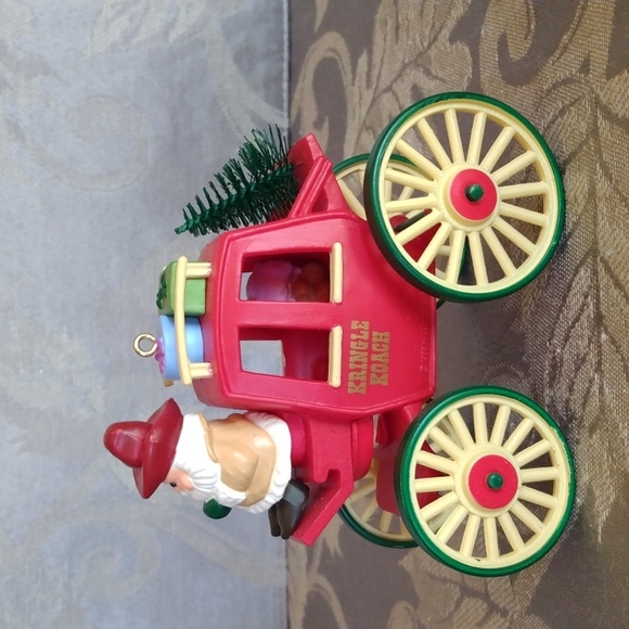 Hallmark 1988 Kringle Koach with Box - Picture 4 of 10